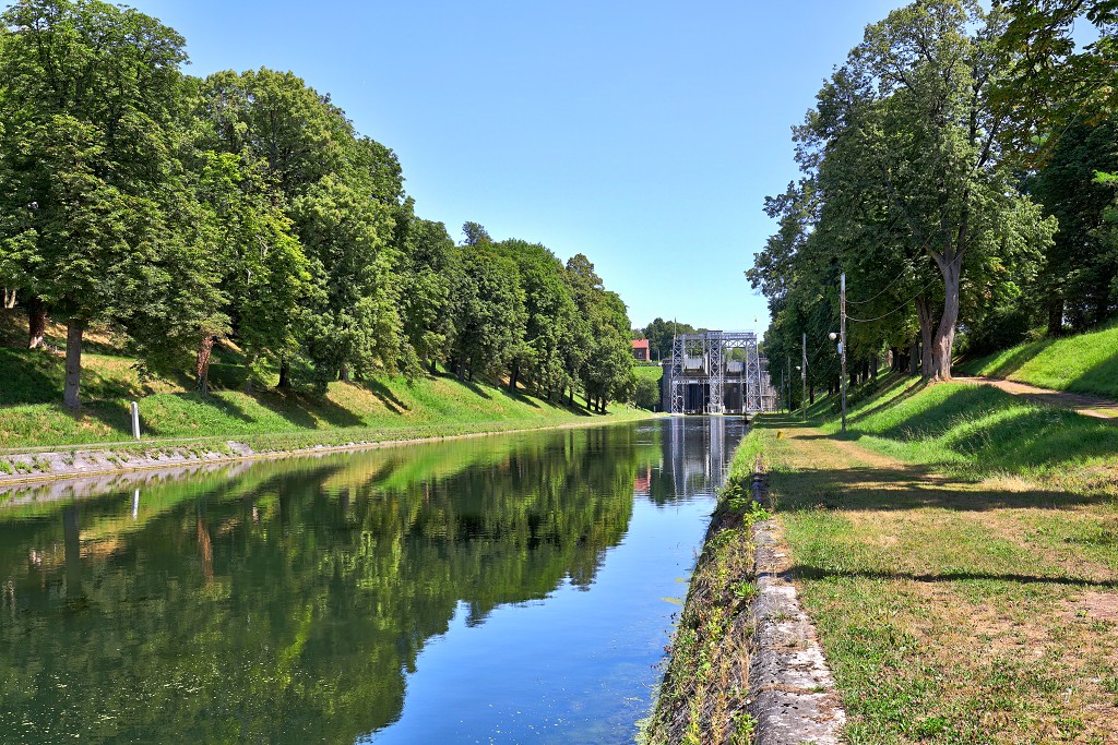 Scheepsliften belgie kabellift van Strepy-Thieu scheepslift 1 2 3 4 hellend vlak van Ronquieres Houdeng Goegnies Aimeries historisch Canal du Centre Bracquegnies hdr
